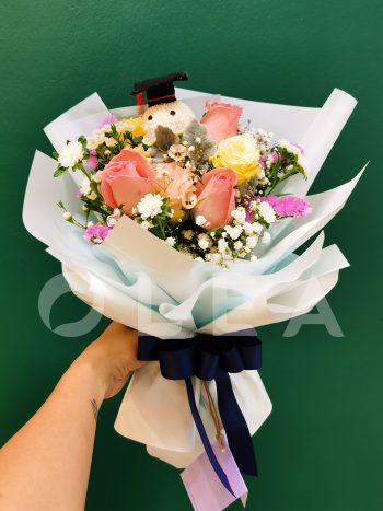 graduation flower bouquet KL/PJ