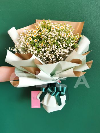 Chamomile flower bouquet delivery KL/PJ
